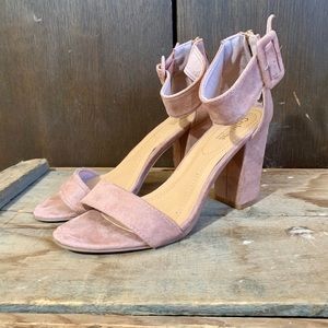 Blush pink, suede, chunky heels.